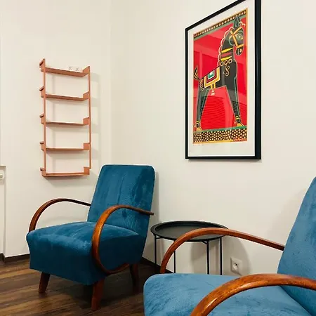 דירה Timeless Old Centre With 2 Bathrooms And Balcony ברטיסלאבה